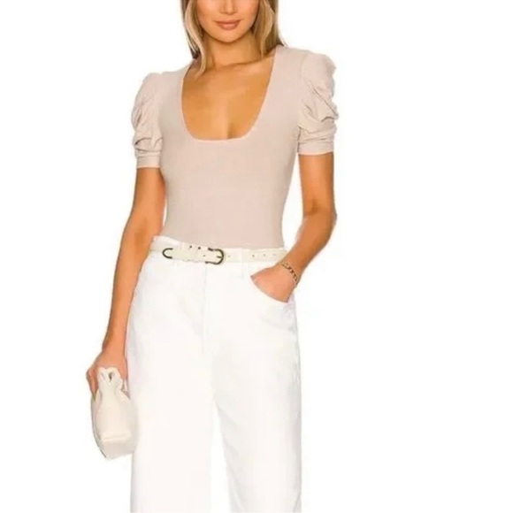 FREE PEOPLE Intimately So Fresh Bodysuit Dust Storm puffed sleeves square neck L - Picture 3 of 10